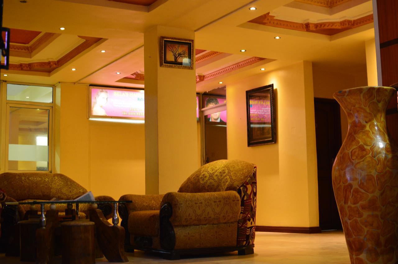 Iris Hotel Dar Es Salaam Esterno foto
